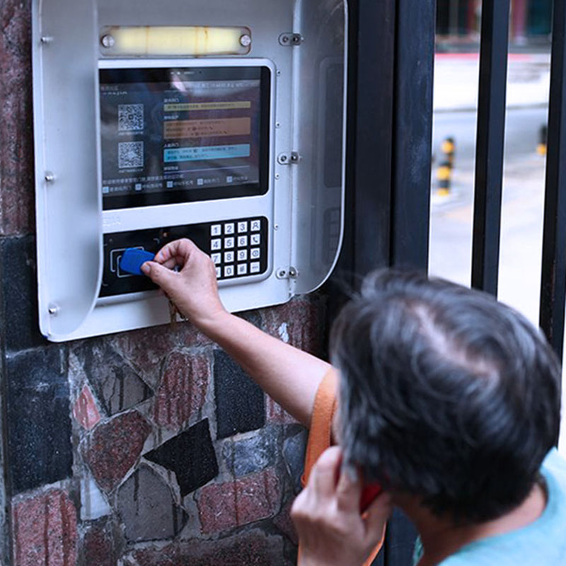 工業(yè)工控機(jī)，桌面式安卓一體機(jī),壁掛式安卓一體機(jī),RFID工業(yè)安卓一體機(jī),指紋采集一體機(jī),安卓工控機(jī),嵌入式工業(yè)平板電腦,桌面式工業(yè)平板電腦,壁掛式工業(yè)平板電腦,開放式工業(yè)平板
